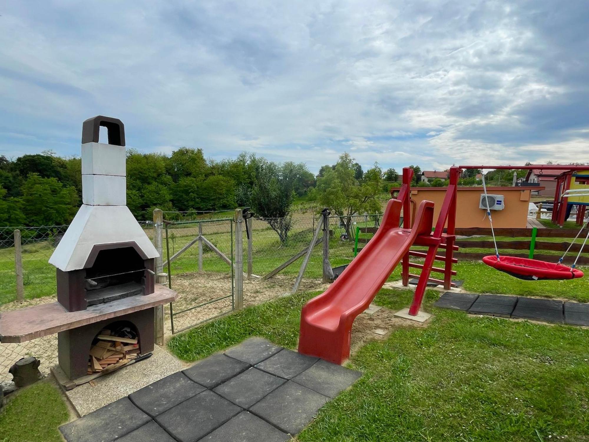 Kuca Za Odmor Hresc Villa Donji Koncovcak Buitenkant foto